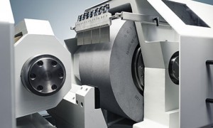 grindingwheel of the Ebert C-3070 centerless grinding machine